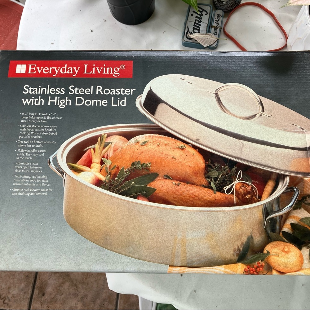 Stainless Steel Roaster with High Dome Lid - Silver
